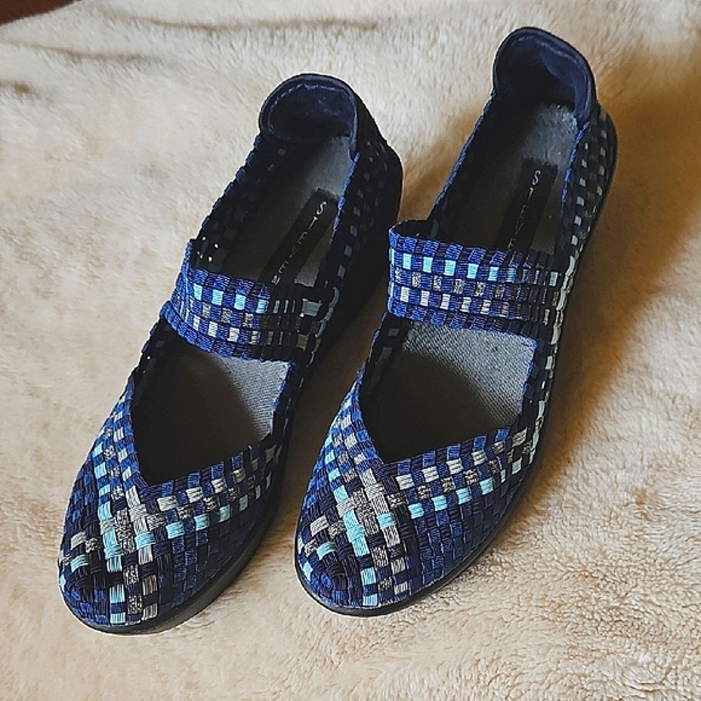 Steven By Steve Madden Blue and Gray Woven Wedges